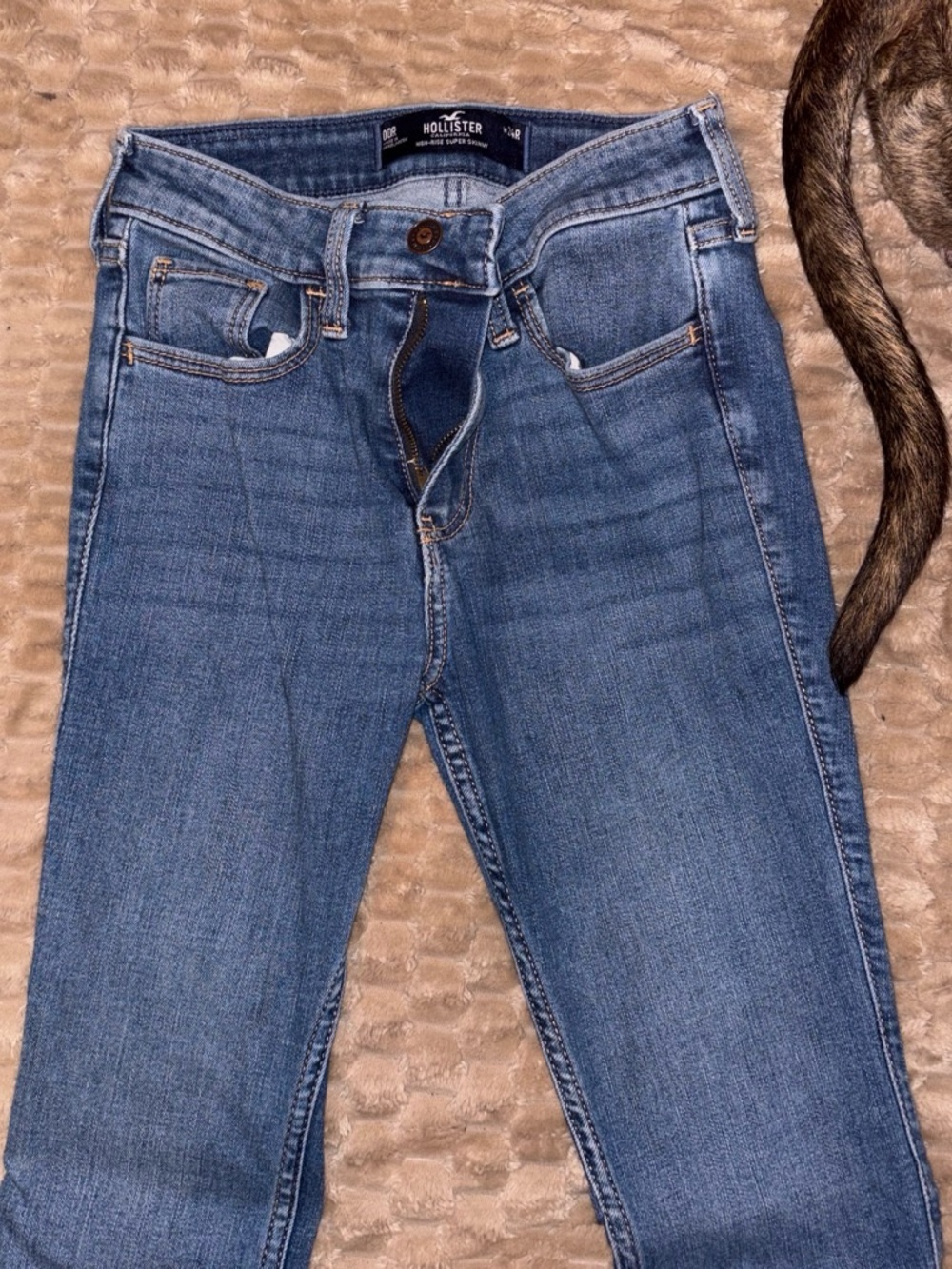 Hollister High Rise Women's Jeans - Medium Blue Denim